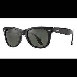 New RayBan wayfarer